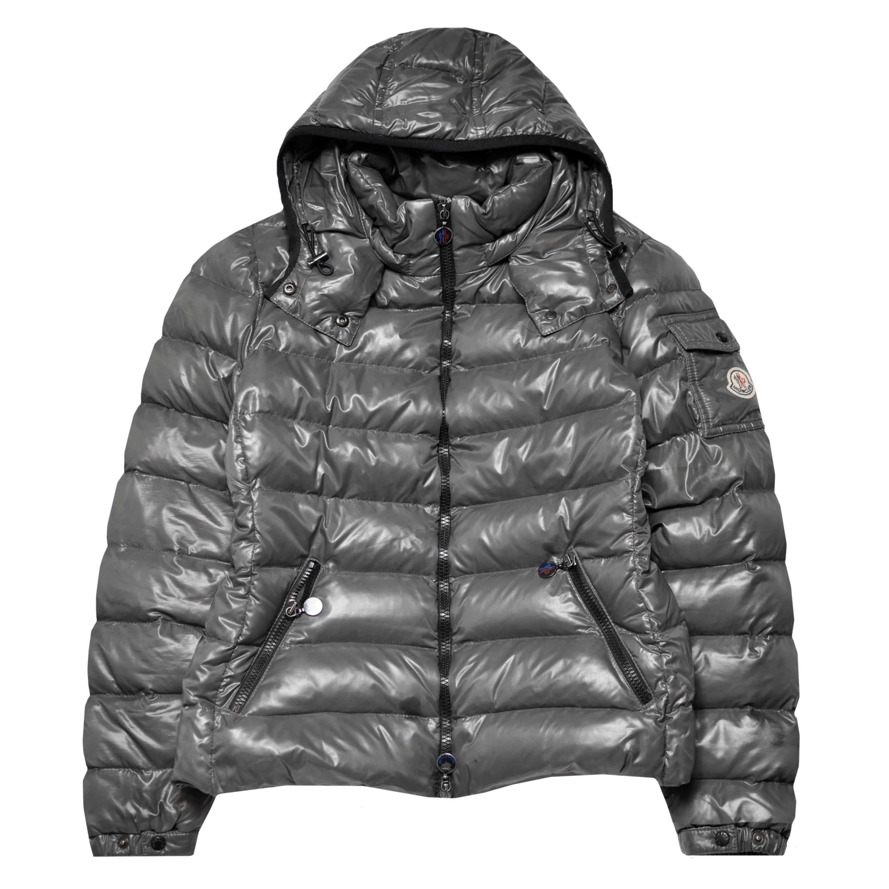 Moncler on sale bady grey