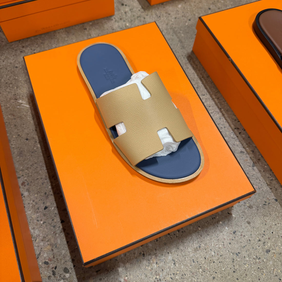 Hermes Izmir Sandals Beige