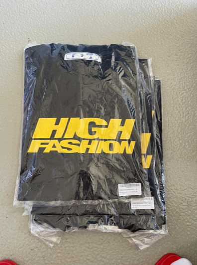 Off-White High Fashion T-Shirt