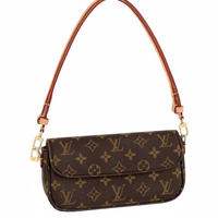 Louis Vuitton Ivy Wallet Bag