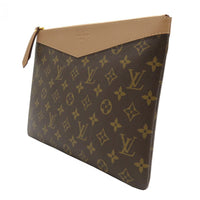 Louis Vuitton Daily Pouch