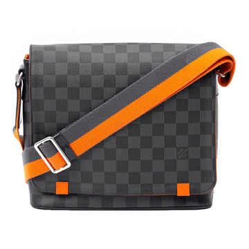 Louis Vuitton District PM Damier Messenger Bag